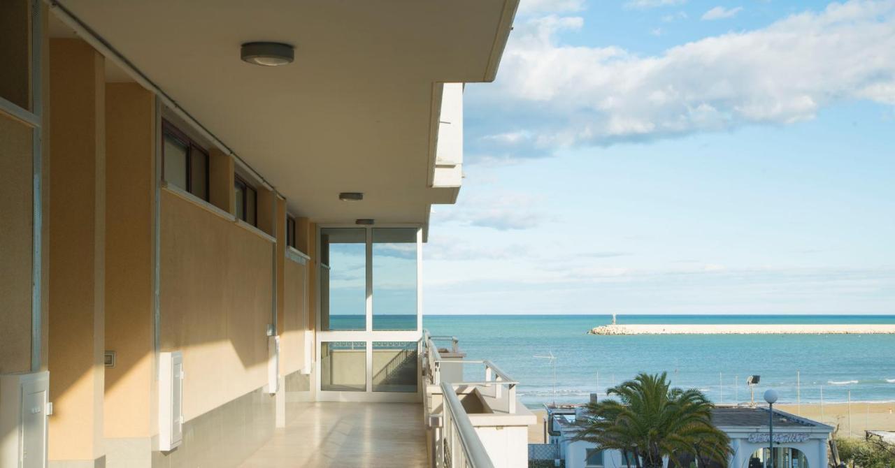 Ferienwohnung I Suoni Del Mare Porto San Giorgio Exterior foto