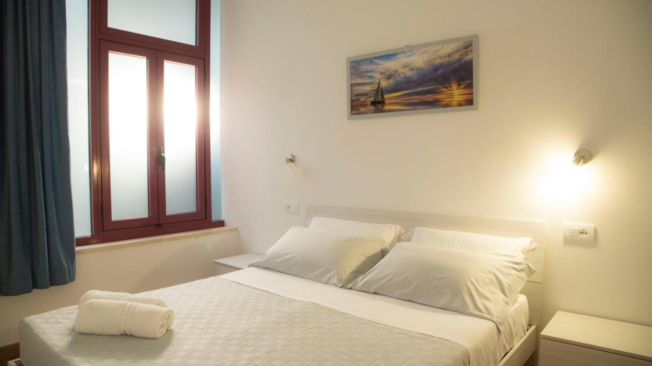 Ferienwohnung I Suoni Del Mare Porto San Giorgio Exterior foto